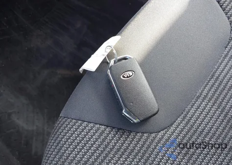 2020 Kia Niro Plug-In Hybrid Lxs из США, поврежденный, VIN KNDCM3LD9L5396941